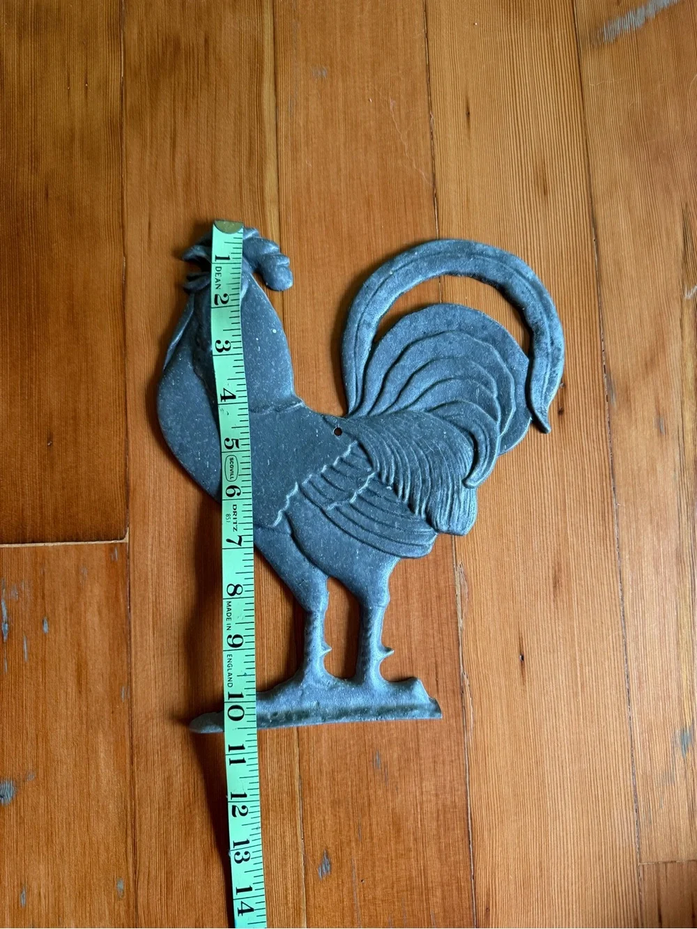 Rustic Metal Rooster Wall Decor - Gray